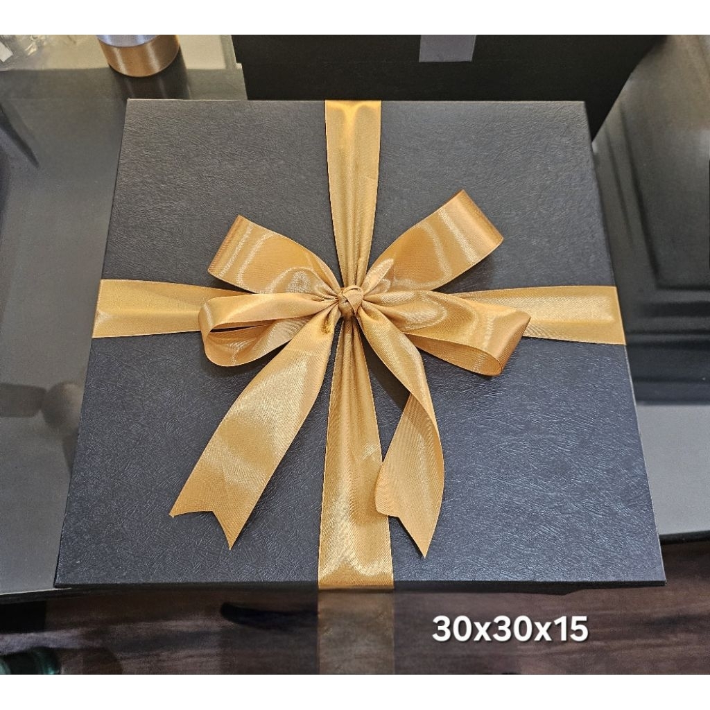 

1pc Pre Order Hardbox 30X30X10