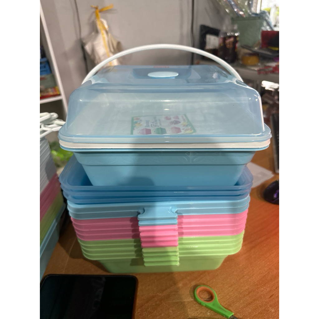 RANTANG FITRI PERSEGI RABTANG HAJATAN TEMPAT LAUK MAKANAN