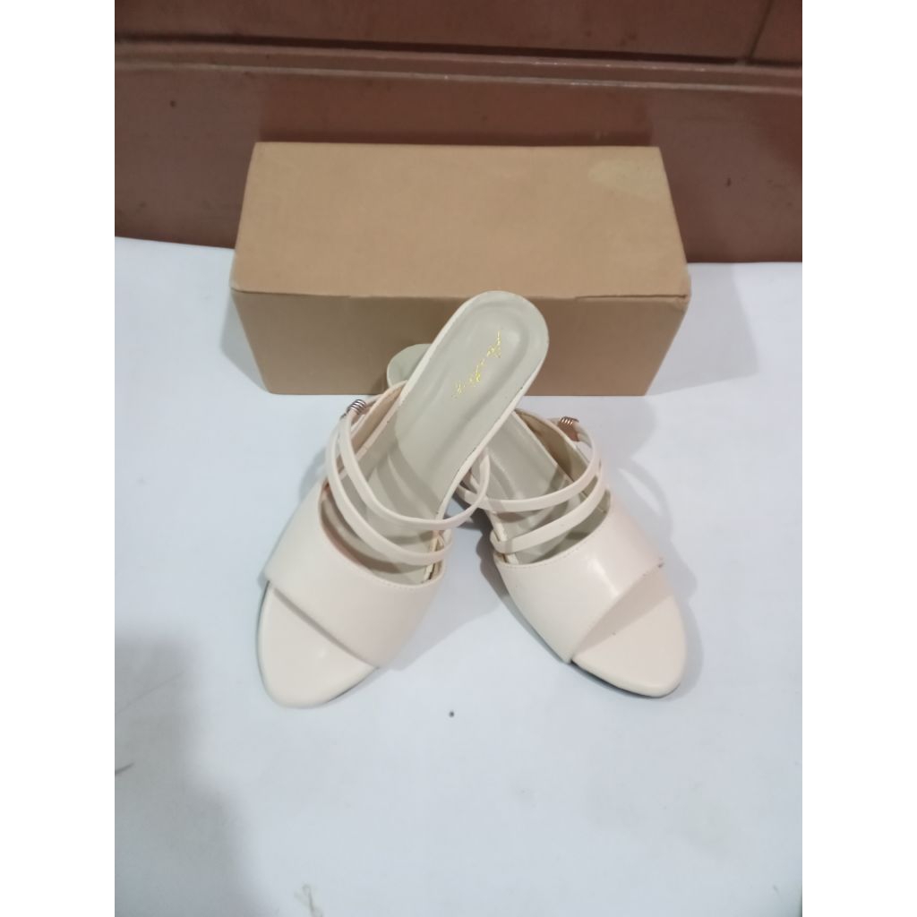 sendal wanita hak tahu tinggi 5 cm , heels wanita hak tahu tinggi 5 cm