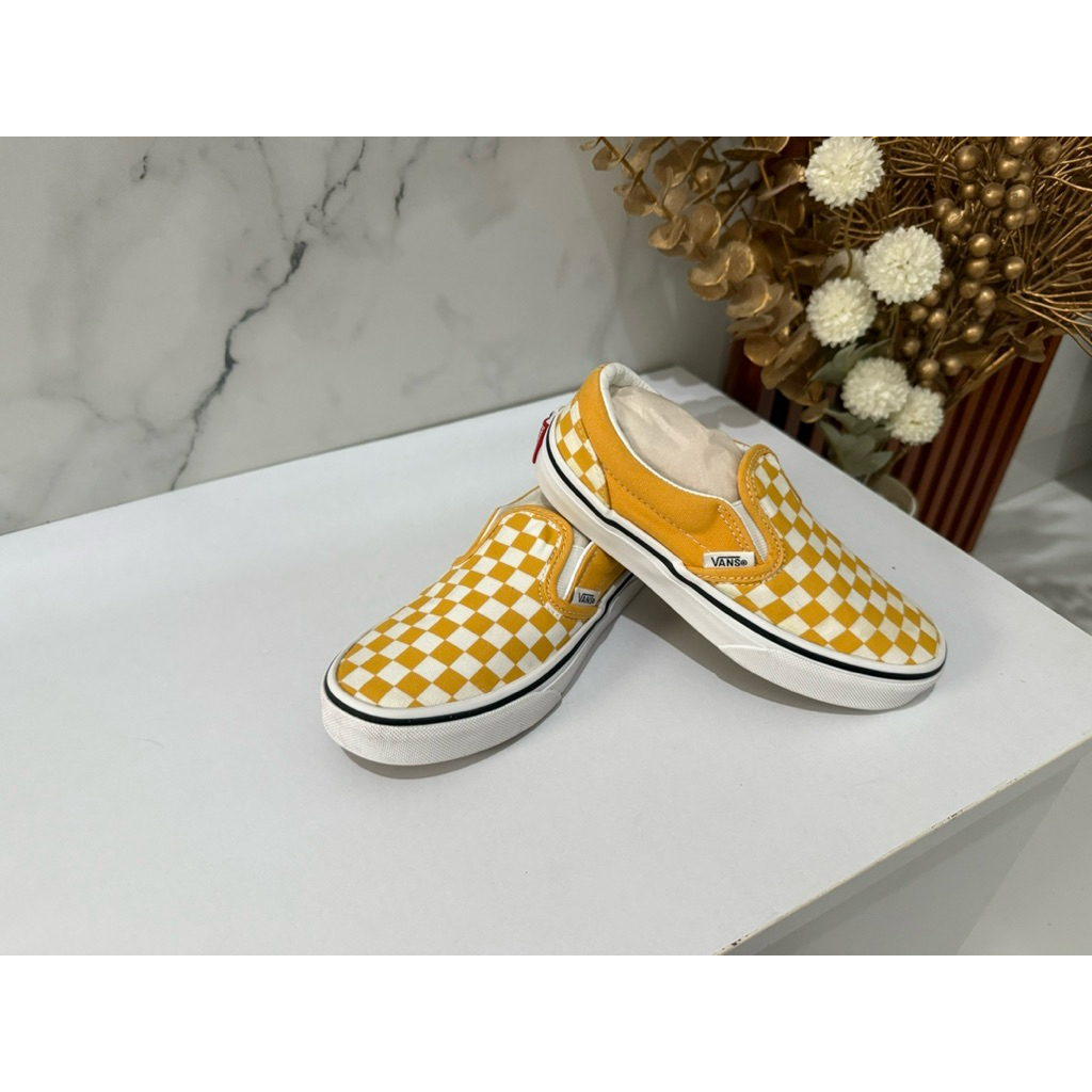 sepatu anak vans second