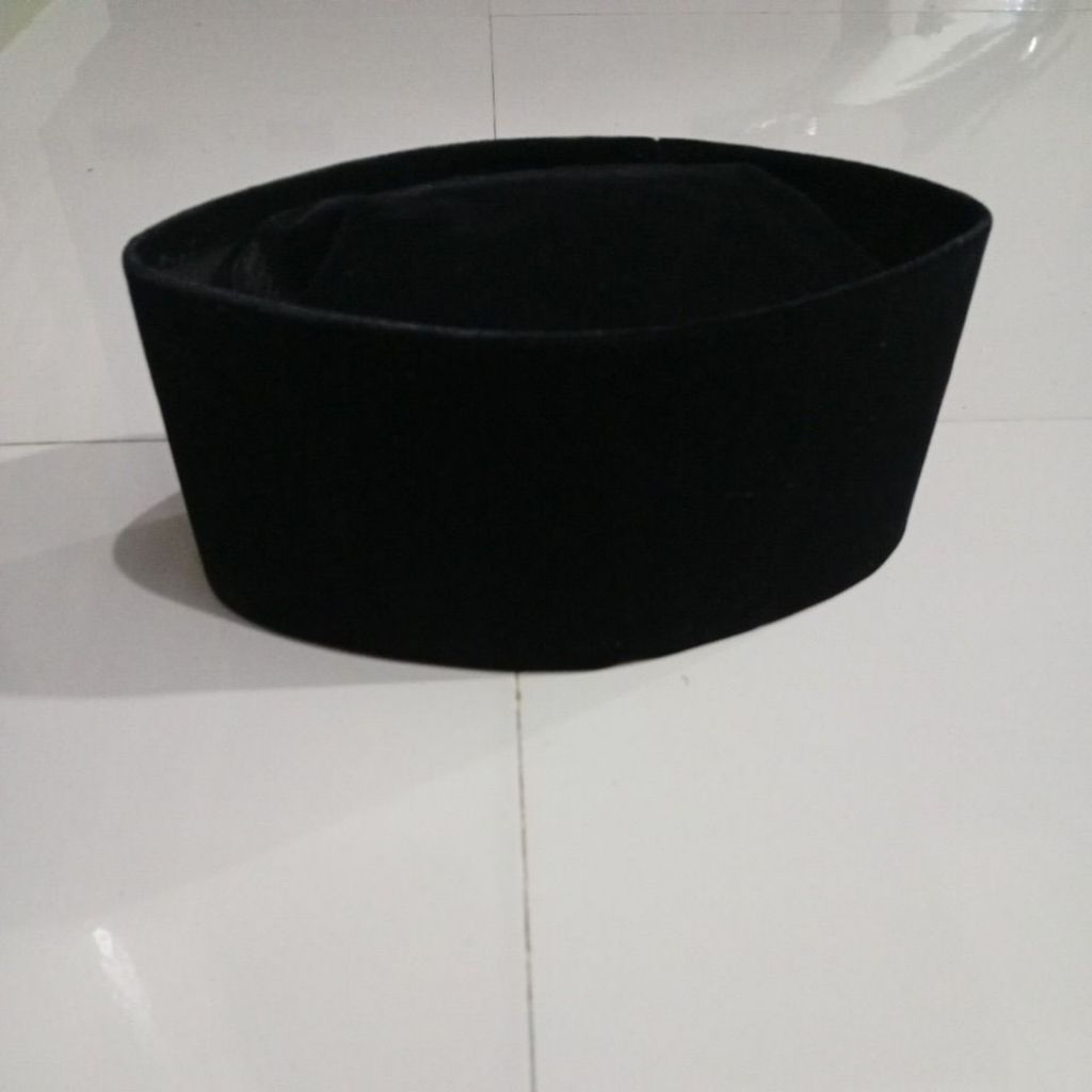 Songkok pria merek awing