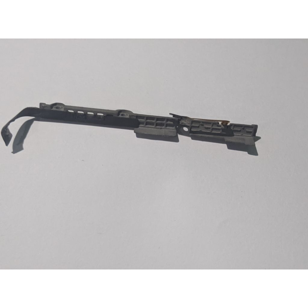 Flexible power & volume Sharp Aquos zero 2