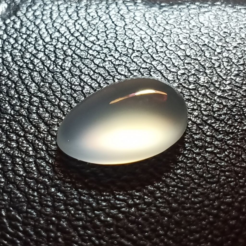 Batu Anggur Kristal Giwang Model Tetes Air. Bukan Batu Blue Sapphire