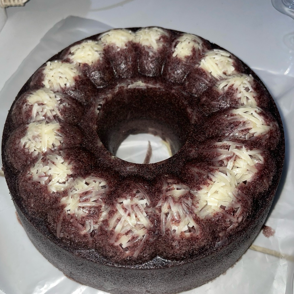 

bolu ketan hitam keju lumer