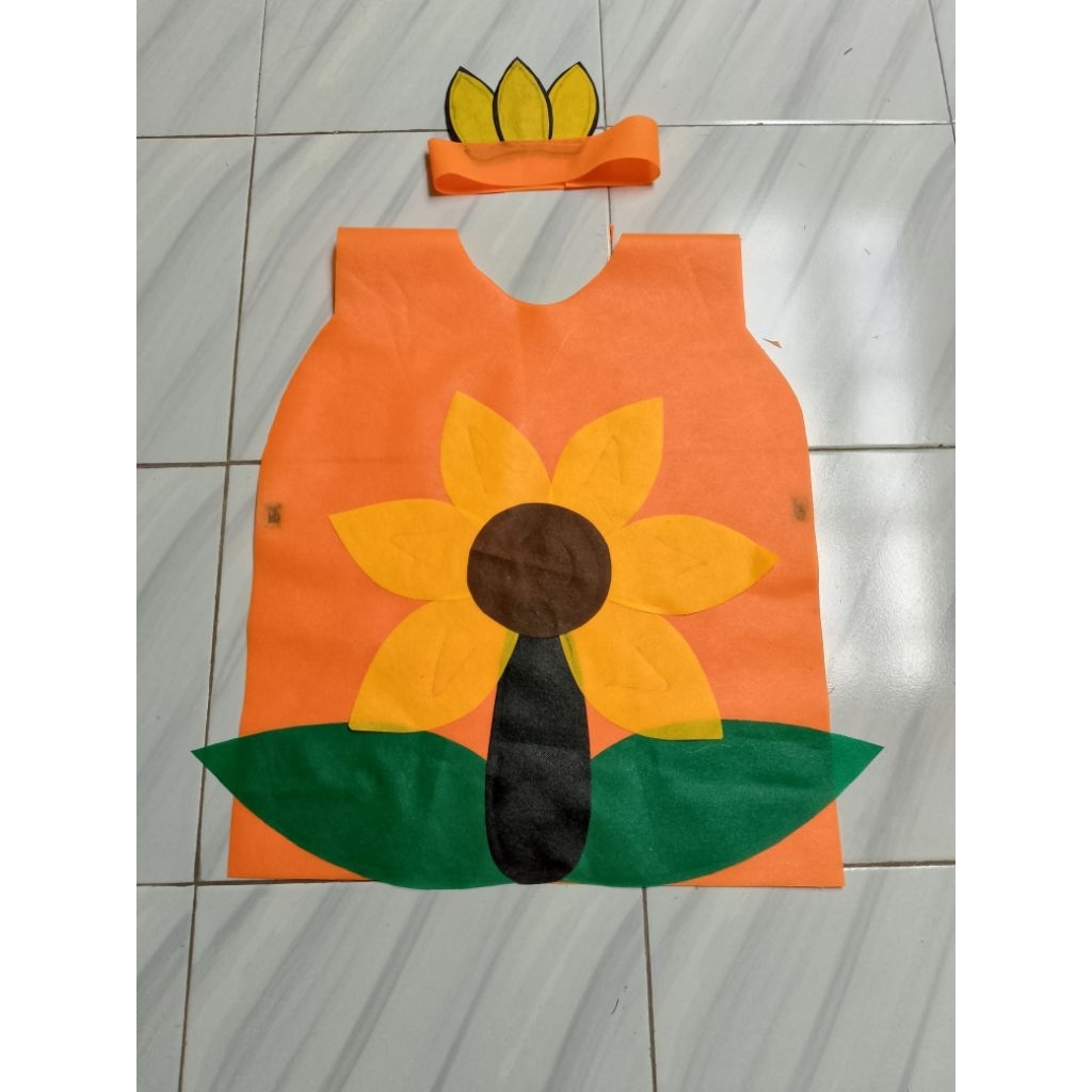 Kostum karnaval bunga matahari oren