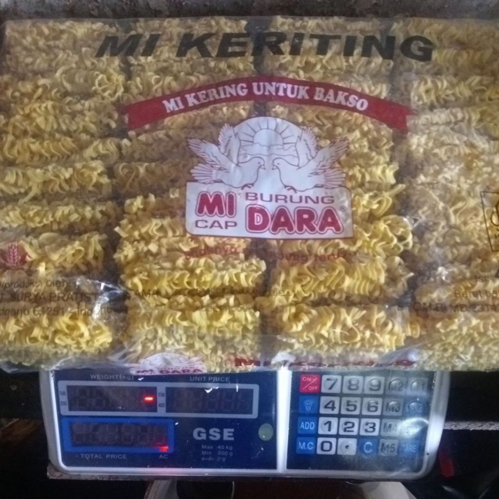 

mie burung dara keriting 2kg