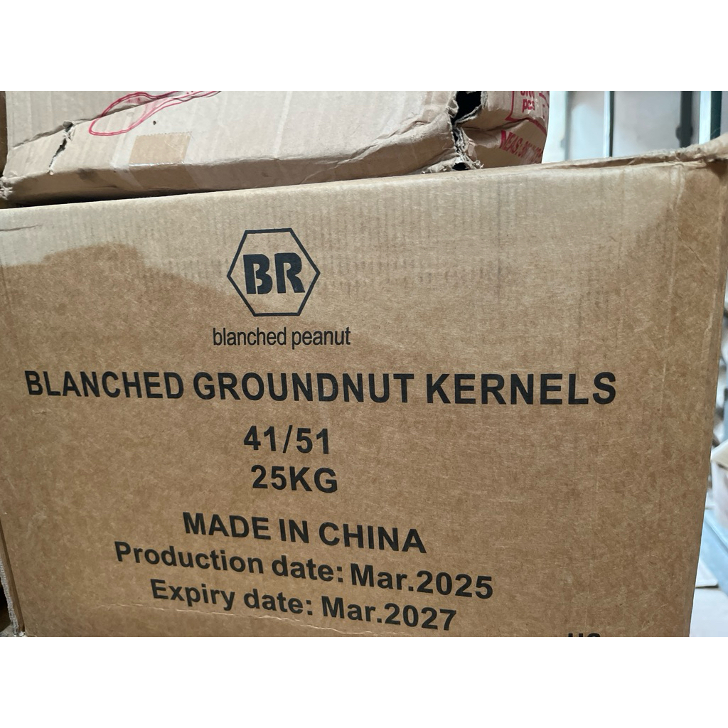 

kacang kupas ukuran tanggung 41/51 isi 25kg dus an