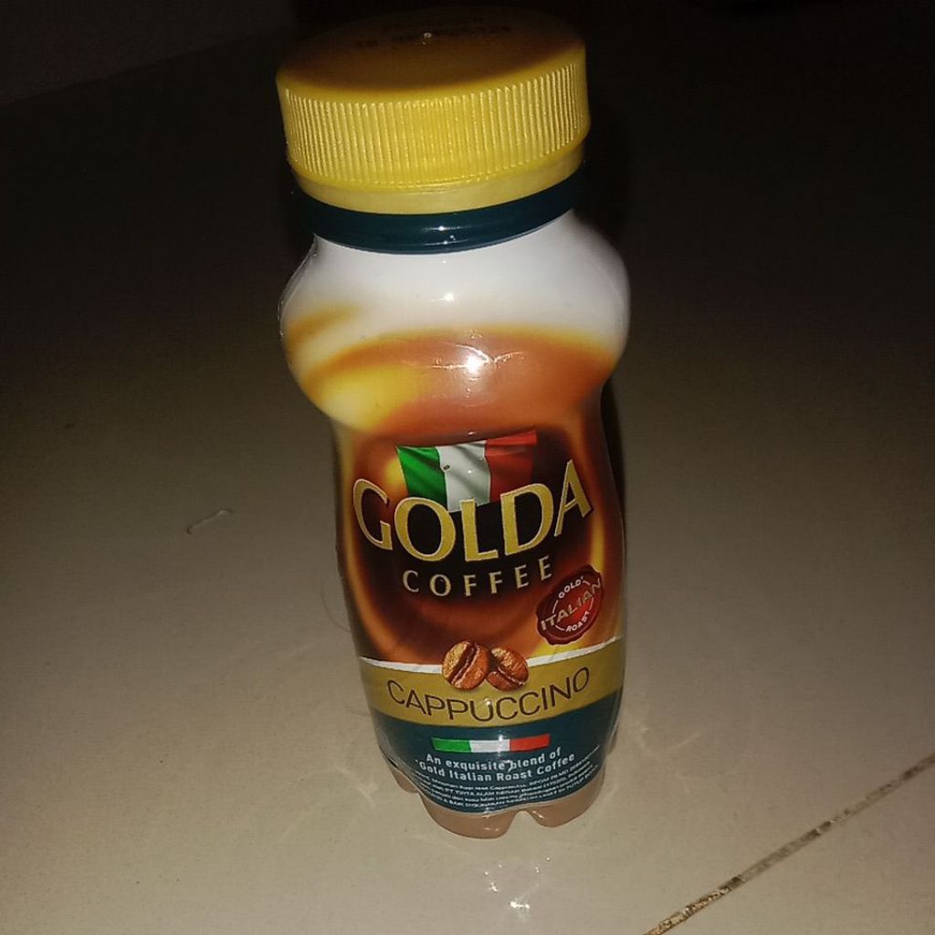 

Golda Coffee Capucino