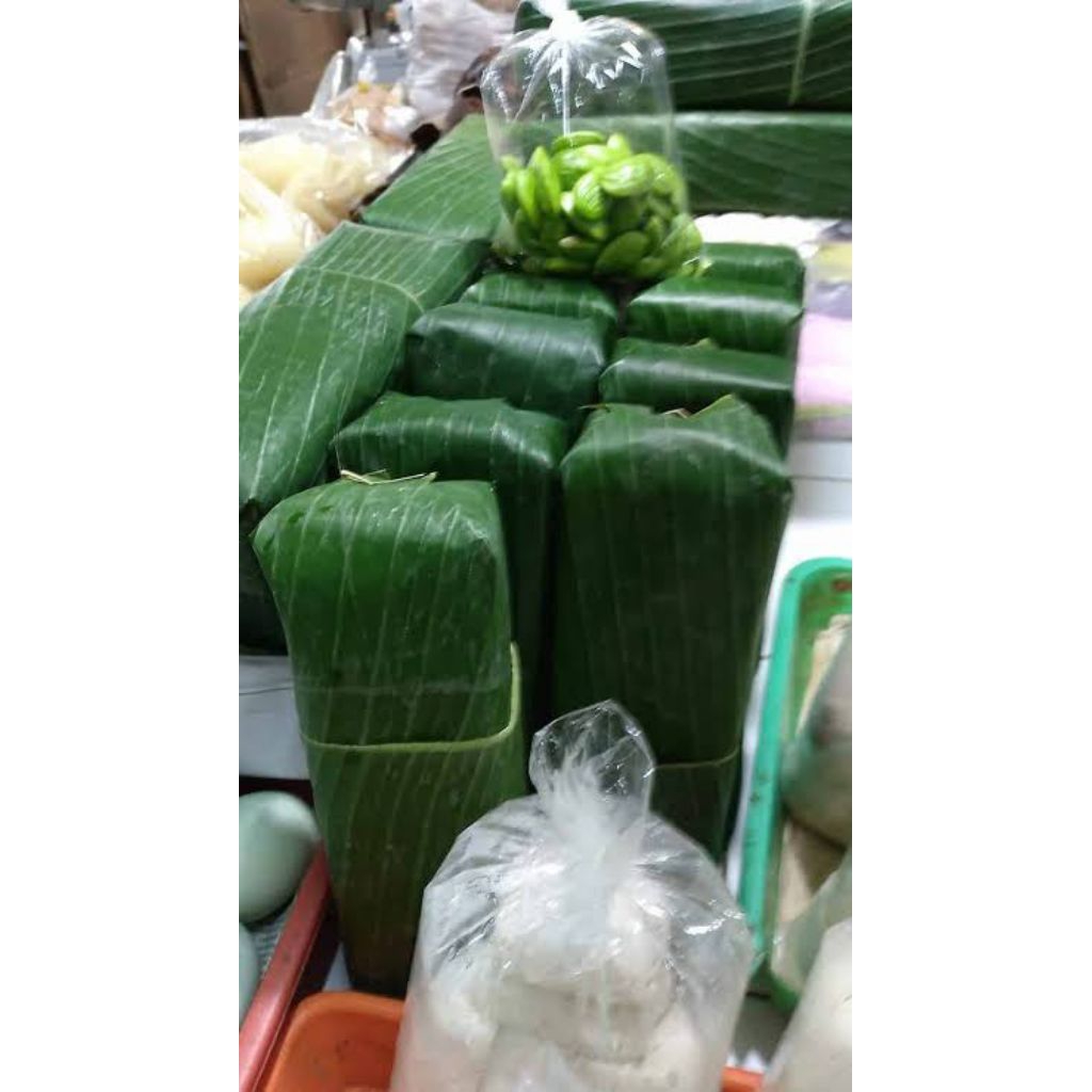 

tempe daun pisang