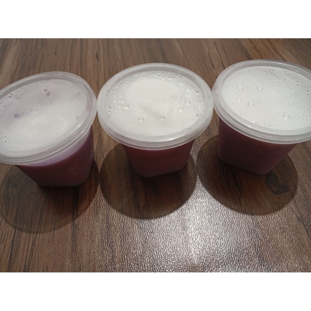 

PUDING SINGKONG ISI KELAPA
