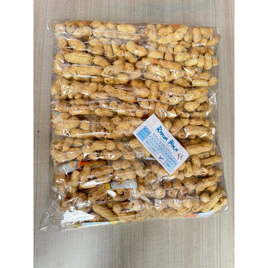 

Kacang Kulit asin - Kacang Oven asin 1 ball isi 20