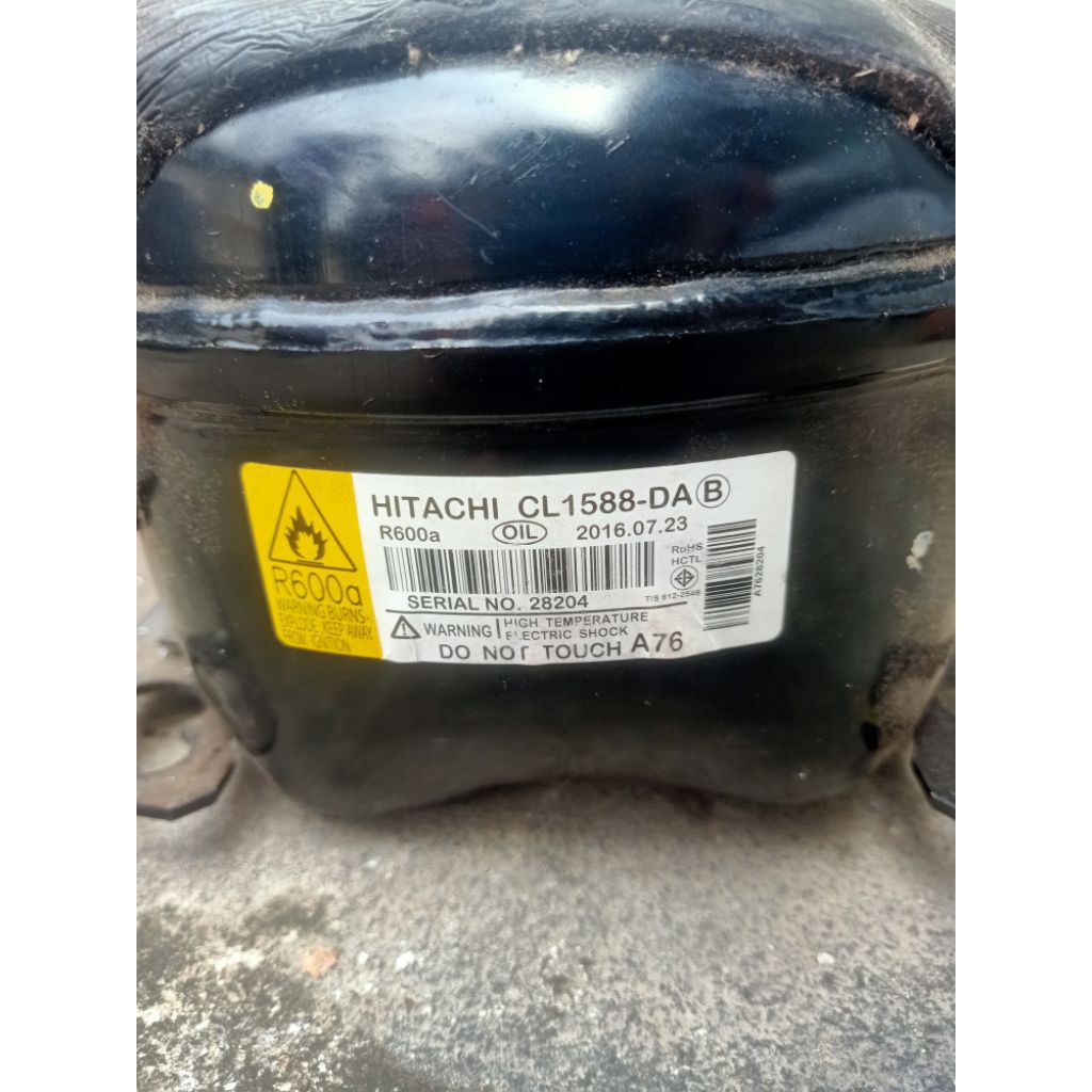 mesin kompresor kulkas inverter 2 pintu hitachi