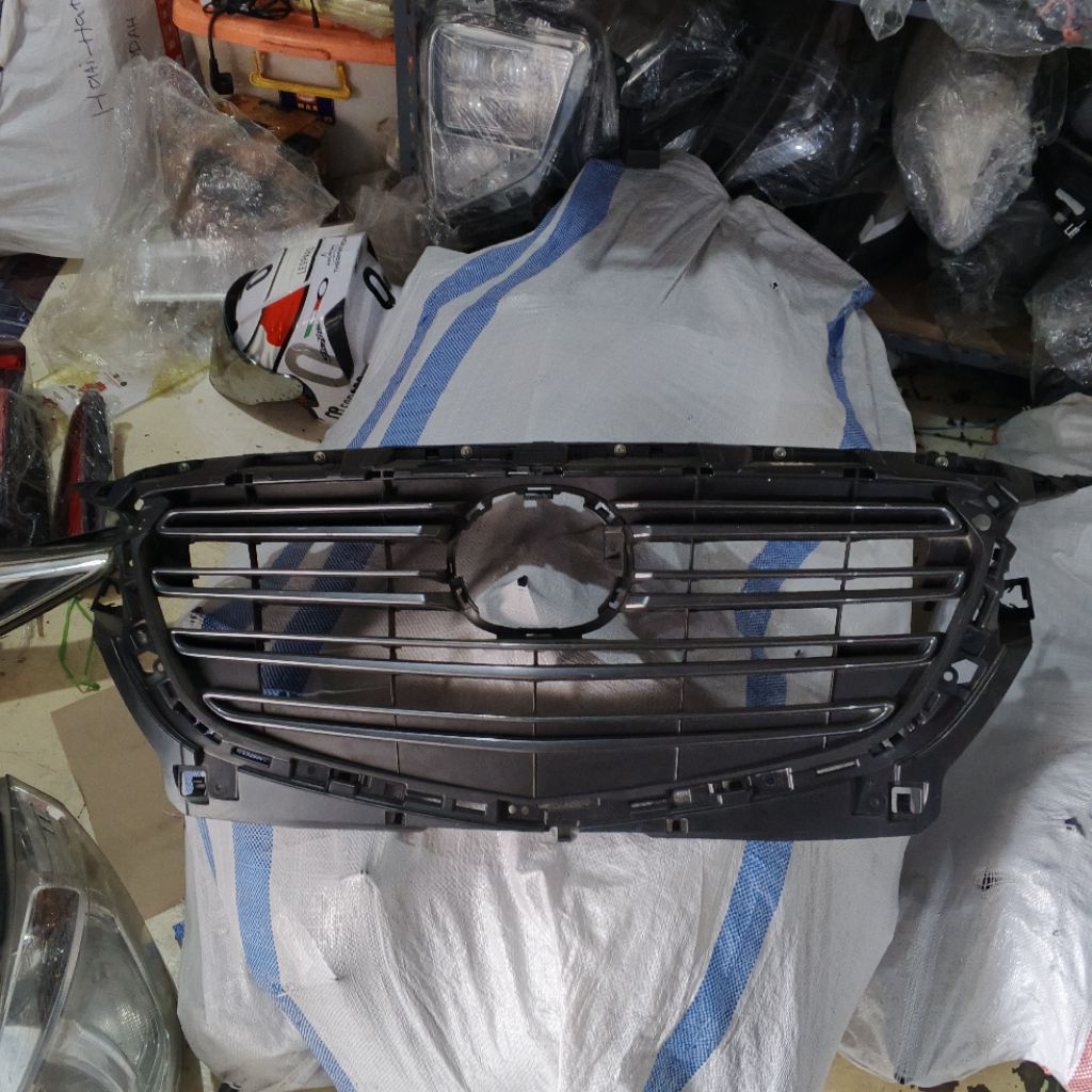 grill grille depan mobil Mazda 3 cx3 cx-3 sparepart bumper