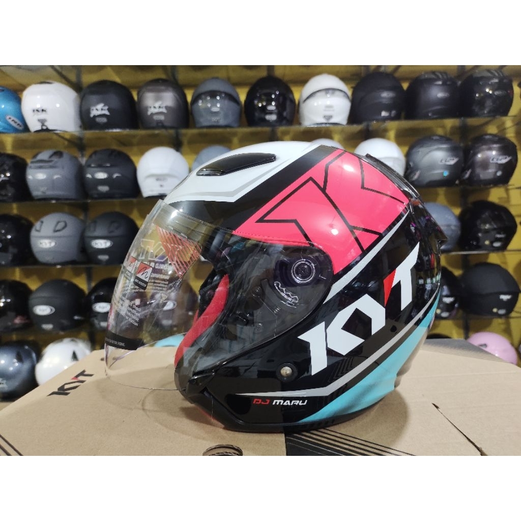 Helm Kyt Dj Maru #17 Black AquaBlue/Fuxia