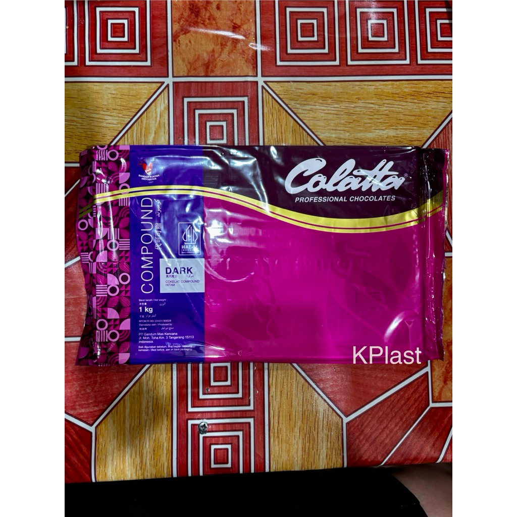 

Collata Compound Dark 1 kg / Coklat Batang Collata Dark 1 kg