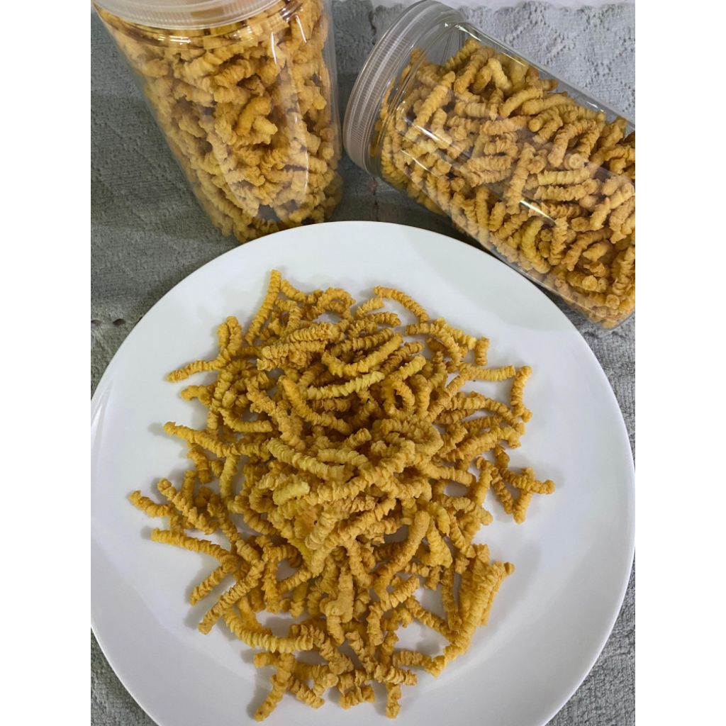 

Kue kering ulat sutra rasa keju