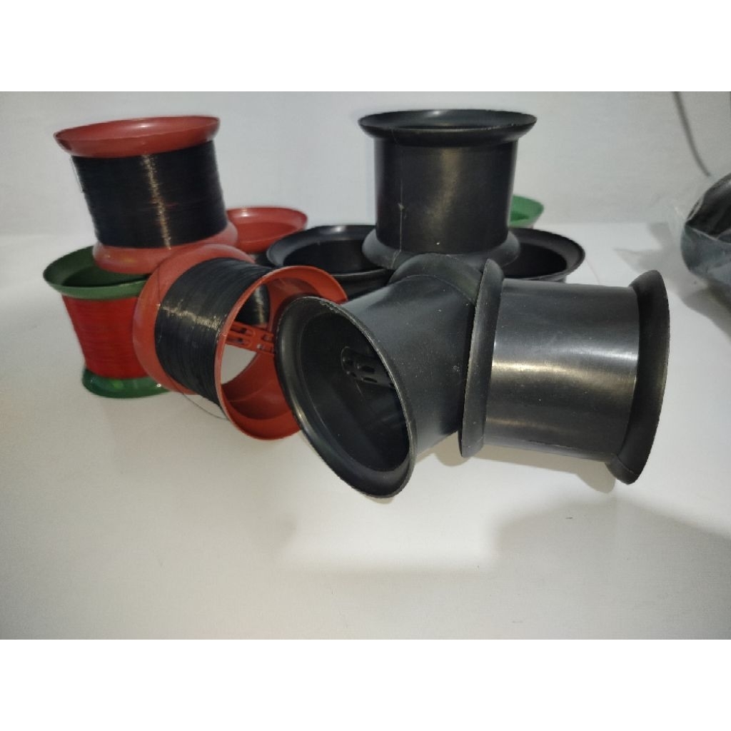 beladu benang layangan/tempat benang layangan