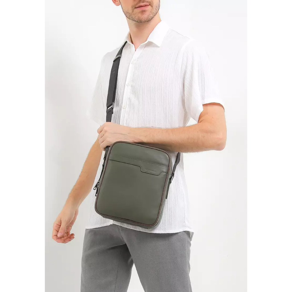 Obermain Tas Pria Sam Sling Bag-L