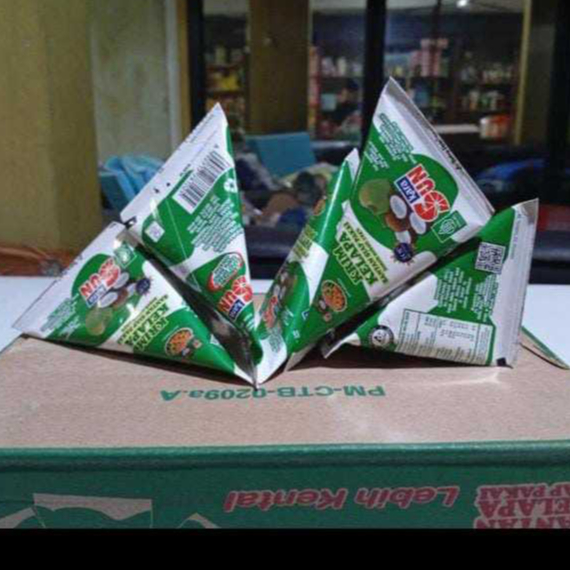 

SANTAN KARA 65 ml/ SUN KARA SEGITIGA/ DISTRIBUTOR BANDUNG