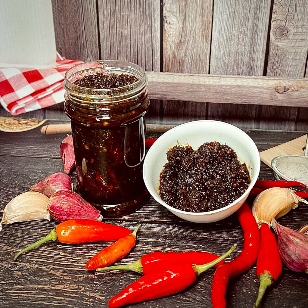 

SAMBAL HITAM MADURA NATAGI 150 ML