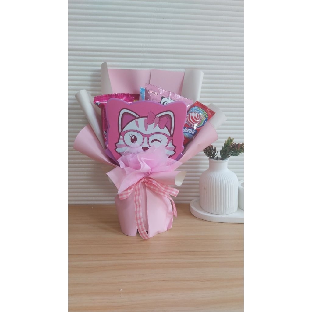 Buket snack + Souvenir (tidak ada minimal pembelian)