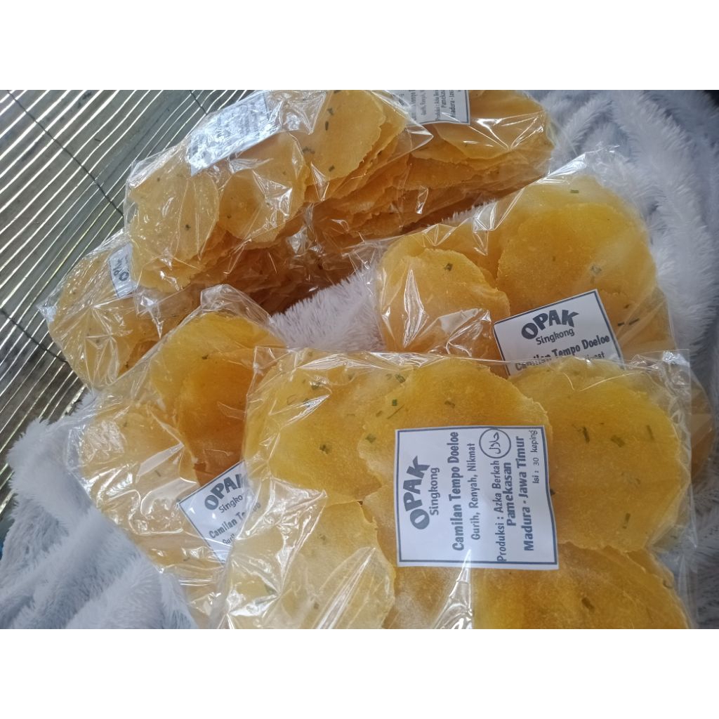 

OPAK SINGKONG SAMILER KERIPIK PARUT KHAS PAMEKASAN