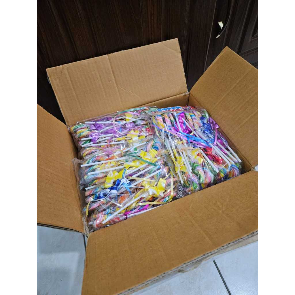 

PERMEN LOLIPOP PELANGI PITA SUPER KIDS KARTONAN (Langsung dari pabriknya)