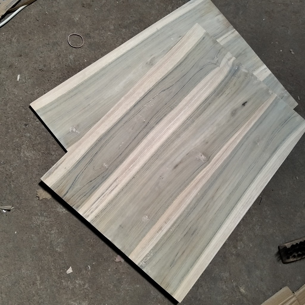 Papan Kayu Jati Asli Jawa ukuran Tebal  2cm Lebar 40cm Panjang 2m Papan Kayu Jati Custom