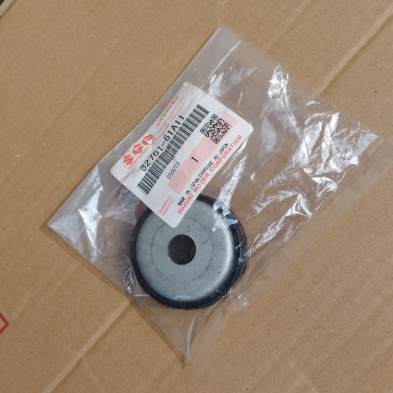 MALE KARET STOPER PINTU BAGASI MOBIL SUZUKI VITARA LAMA, ESCUDO SIDEKICK, ESCUDO 1.6 , ORIGINAL SGP.