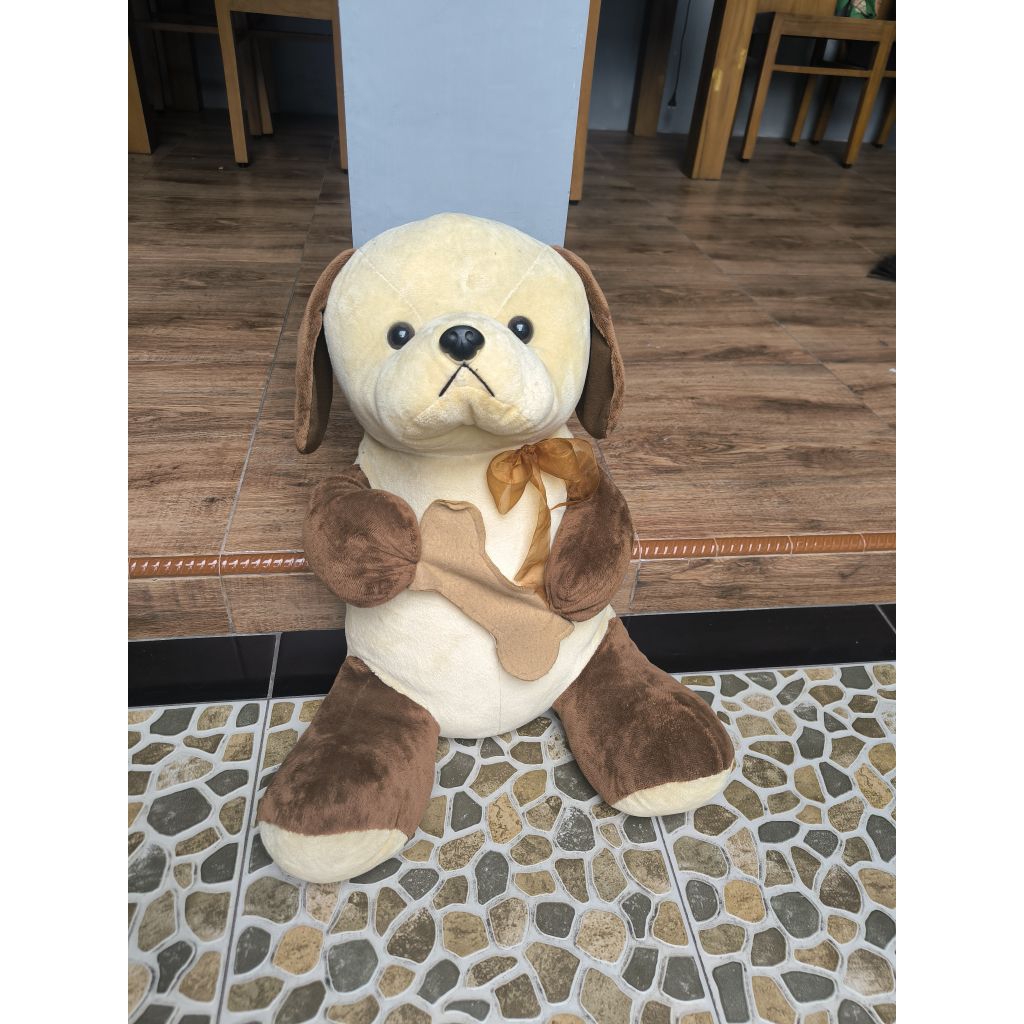 Boneka anjing coklat laki laki cowok dan boneka princess barbie merah anak perempuan cewek PRELOVED