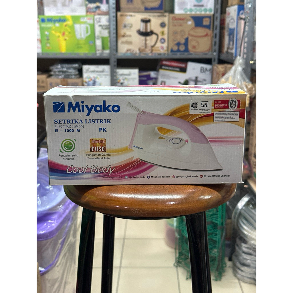 SETRIKA LISTRIK MIYAKO