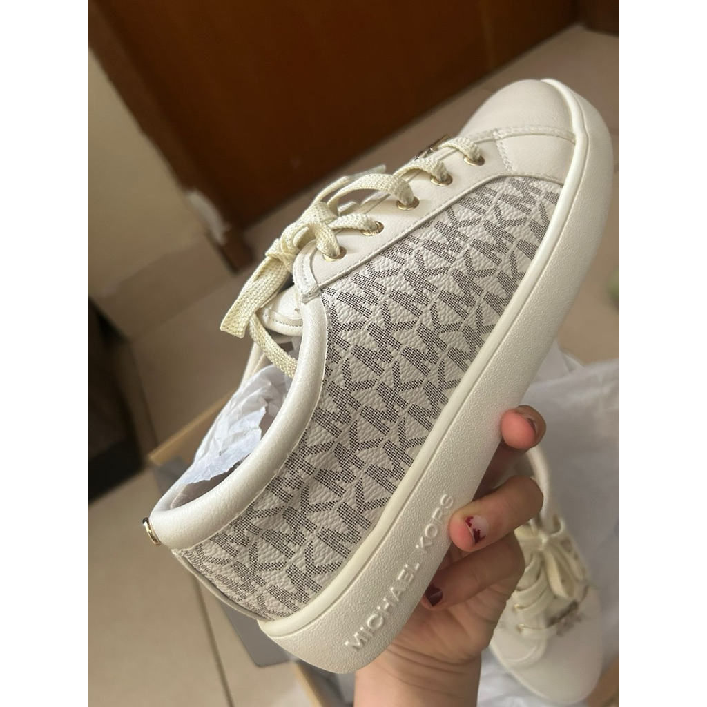 sepatu MK ORIGINAL STORE