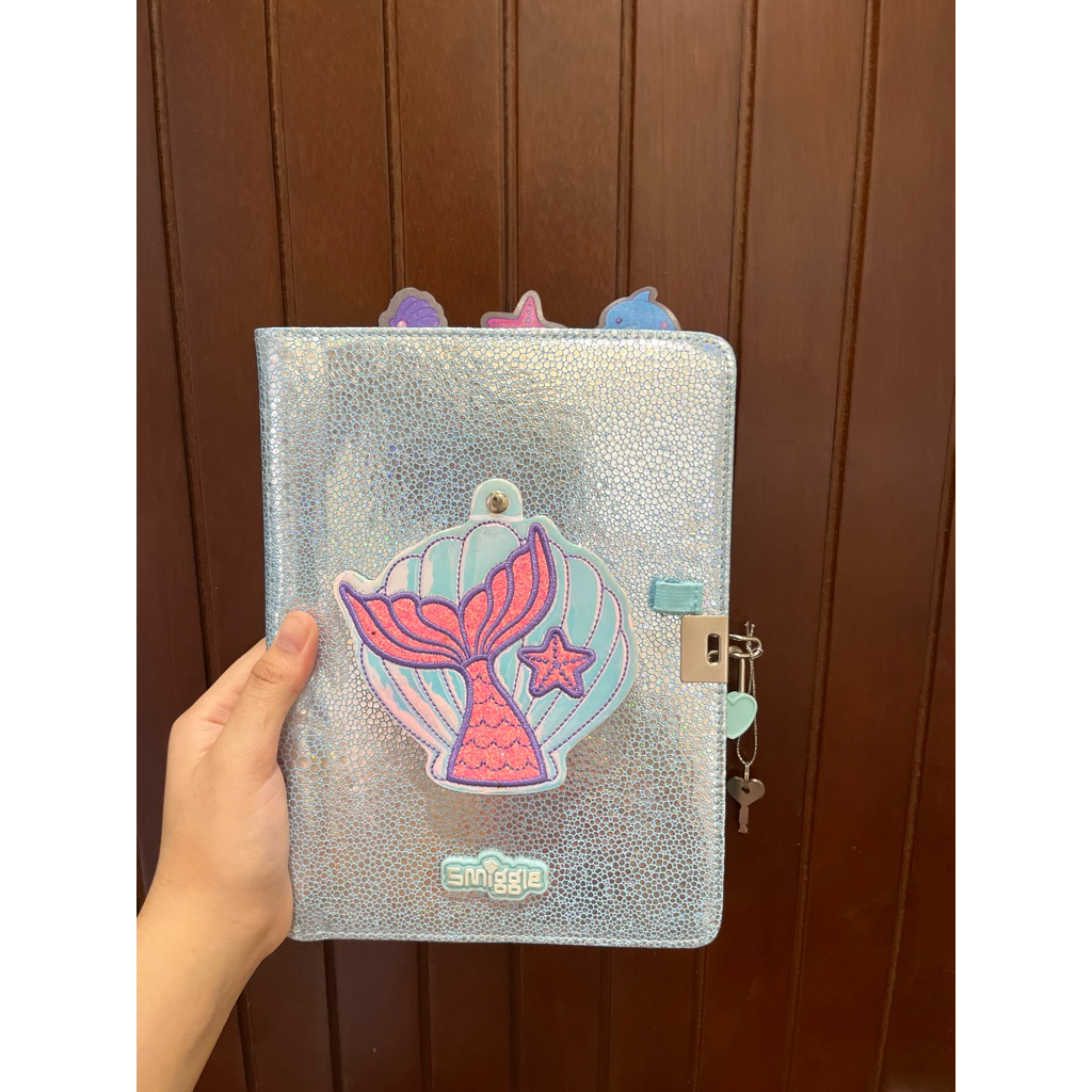 

Preloved Smiggle Notebook (Original)