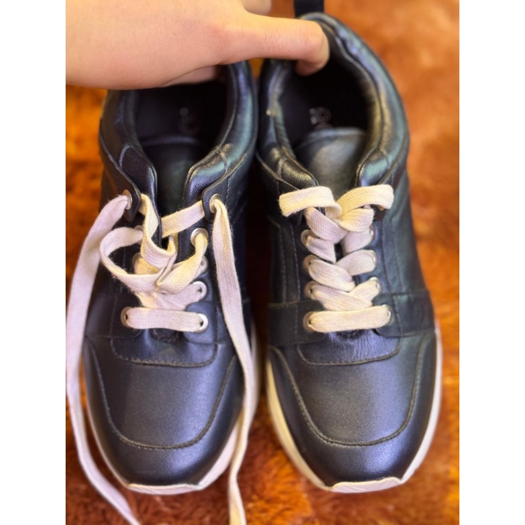 sneakers rotelli wanita