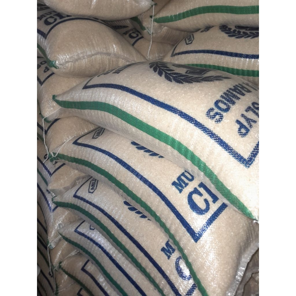 

BERAS SLYP PUTIH PULEN CIANJUR 15KG