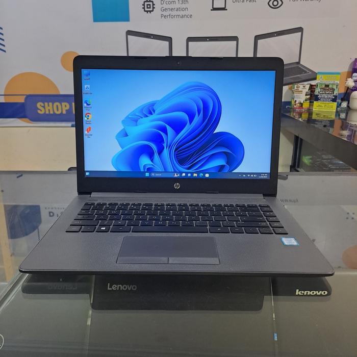 Laptop HP 240 G7 Intel Core i5 8265U, RAM 8GB, SSD 256GB, VGA Intel UHD 620