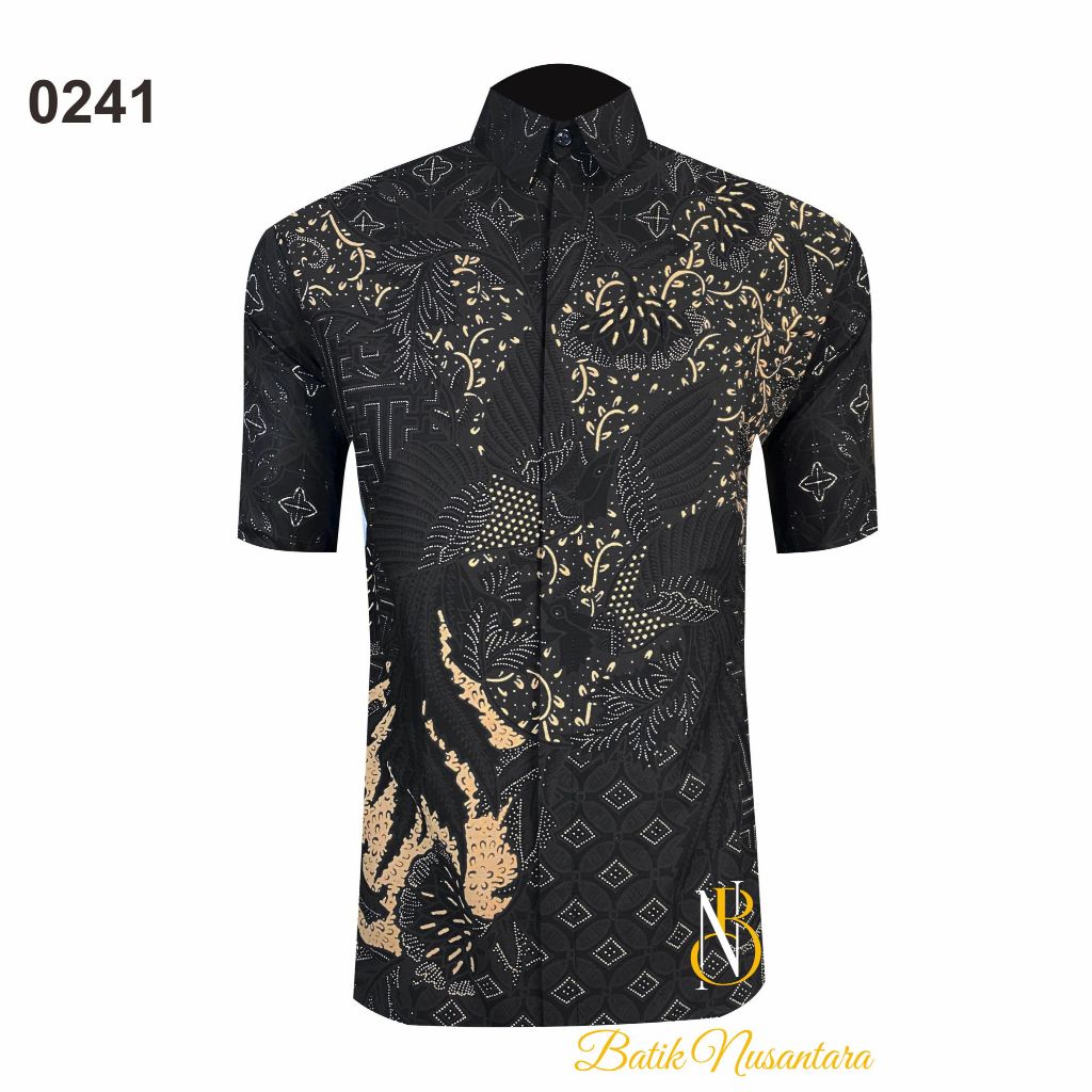 

Batik Nusantara Indonesia Kemeja Batik Slimfit Lapis Furing Lengan Pendek 0241 / Batik Pria