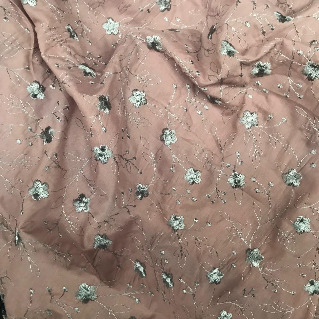 kain katun bordir timbul / bahan katun bordir / katun bordir mewah / kain meteran katun bordir (harg