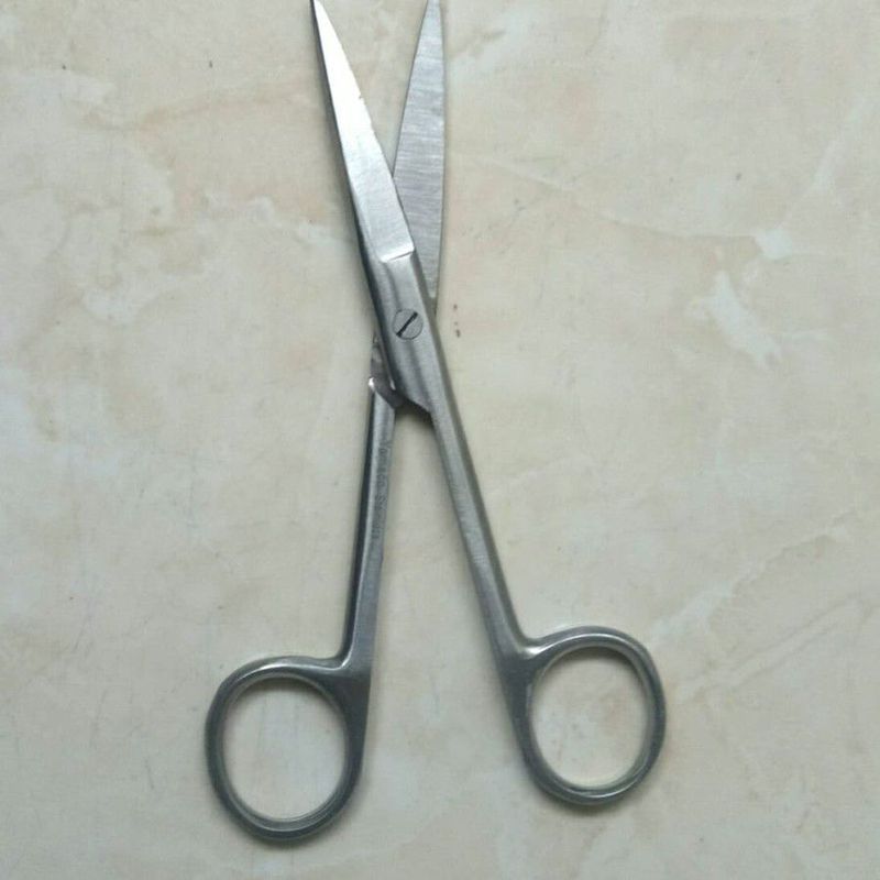 

Gunting Tajam - Tajam Lurus 14 cm