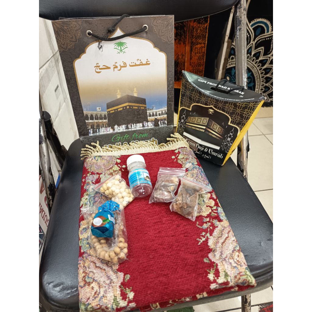 

paket oleh-oleh haji dan umrah spesial