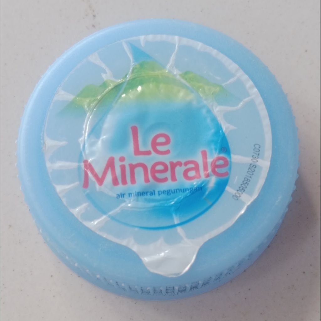 Tutup galon bekas le minerale (50pcs)