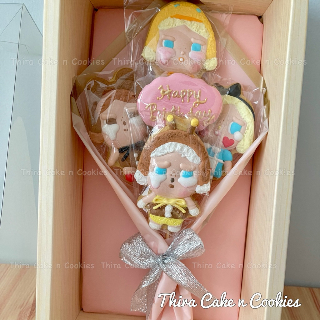 

crybaby popmart buket bouquet kukis cookies souvenir gift ulangtahun kue kering karakter hias