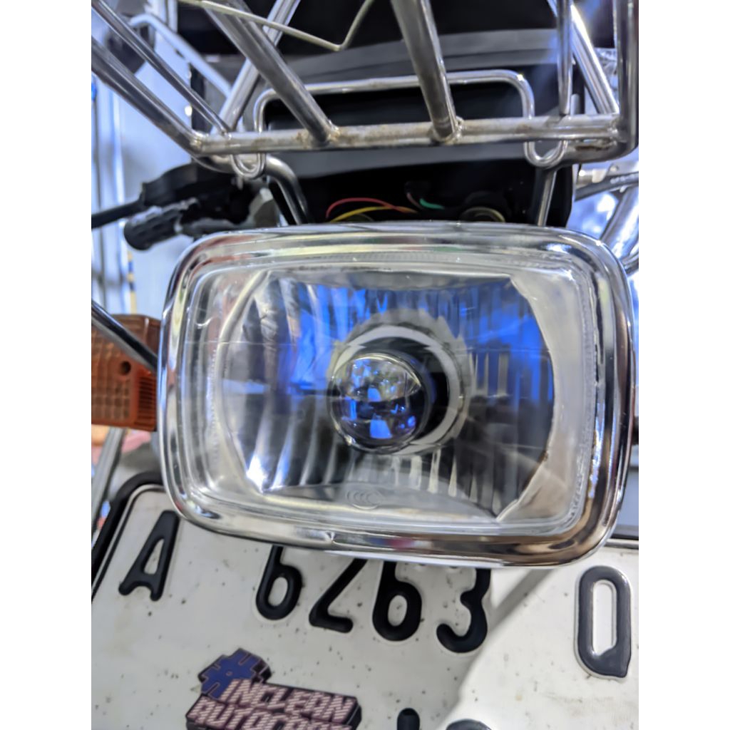 Batok lampu honda win 100 PNP soket H4 Lampu honda win pnp soket H4 reflektor honda win