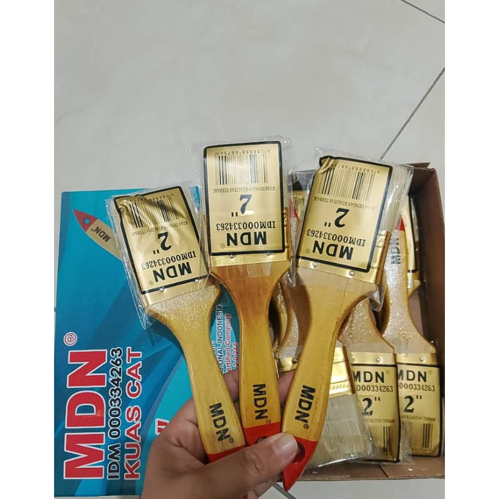 

KUAS CAT MDN (SATUAN) tidak mudah rontok/rusak ukuran 2inch