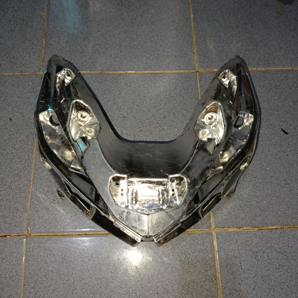 CHROME REFLEKTOR DALAM HONDA VARIO 150 OLD