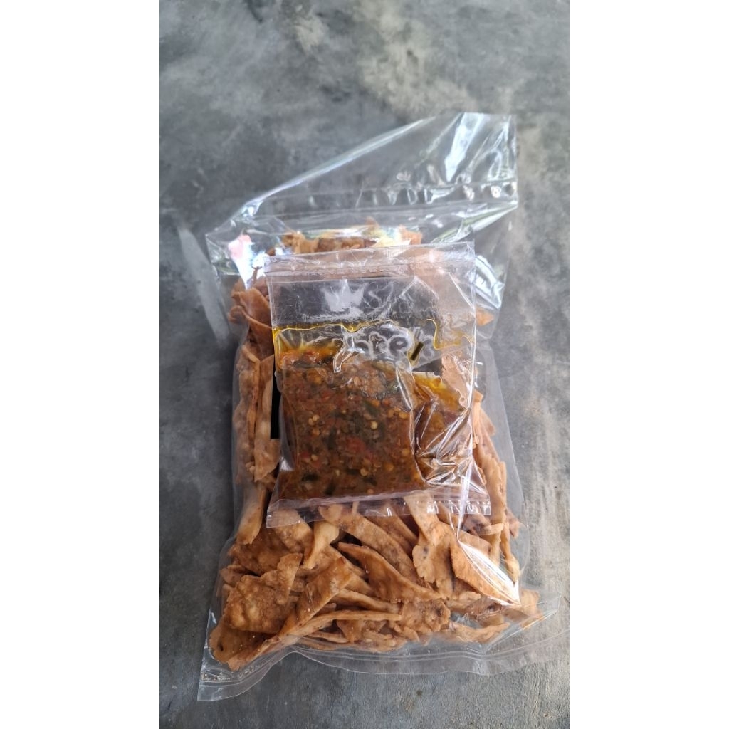 

Pattek Ikan Ori khas Madura 500gram free sambal