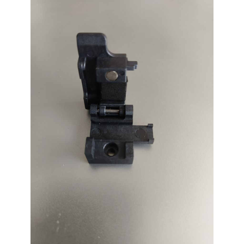 Cover Heater Left DVP740