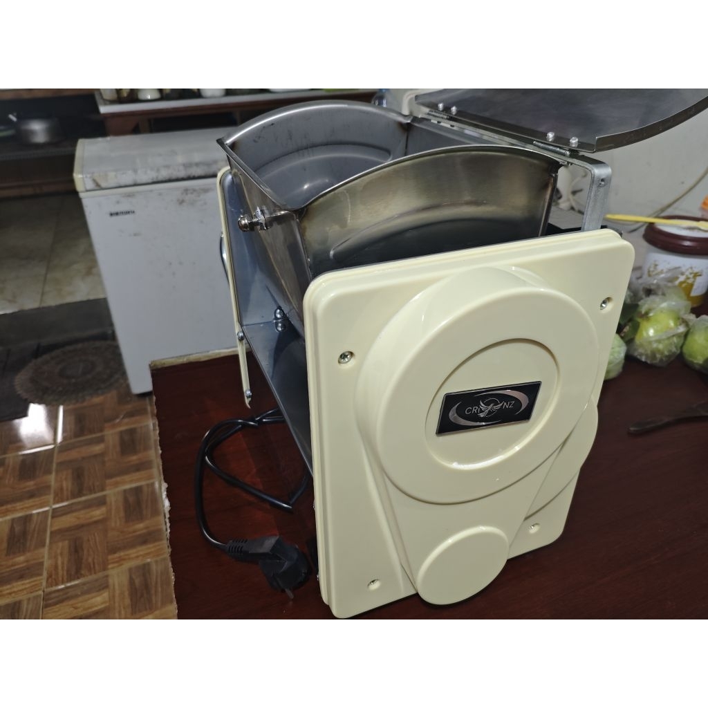 Mixer Horizontal Adonan Roti 1-2kg Bekas