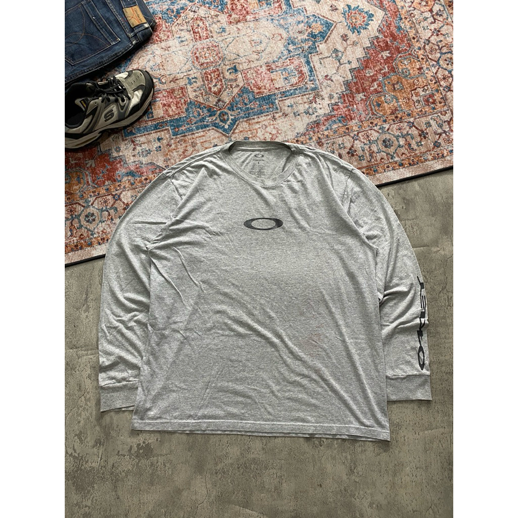 VINTAGE LONGSLEVE SHIRT OAKLEY CENTER
