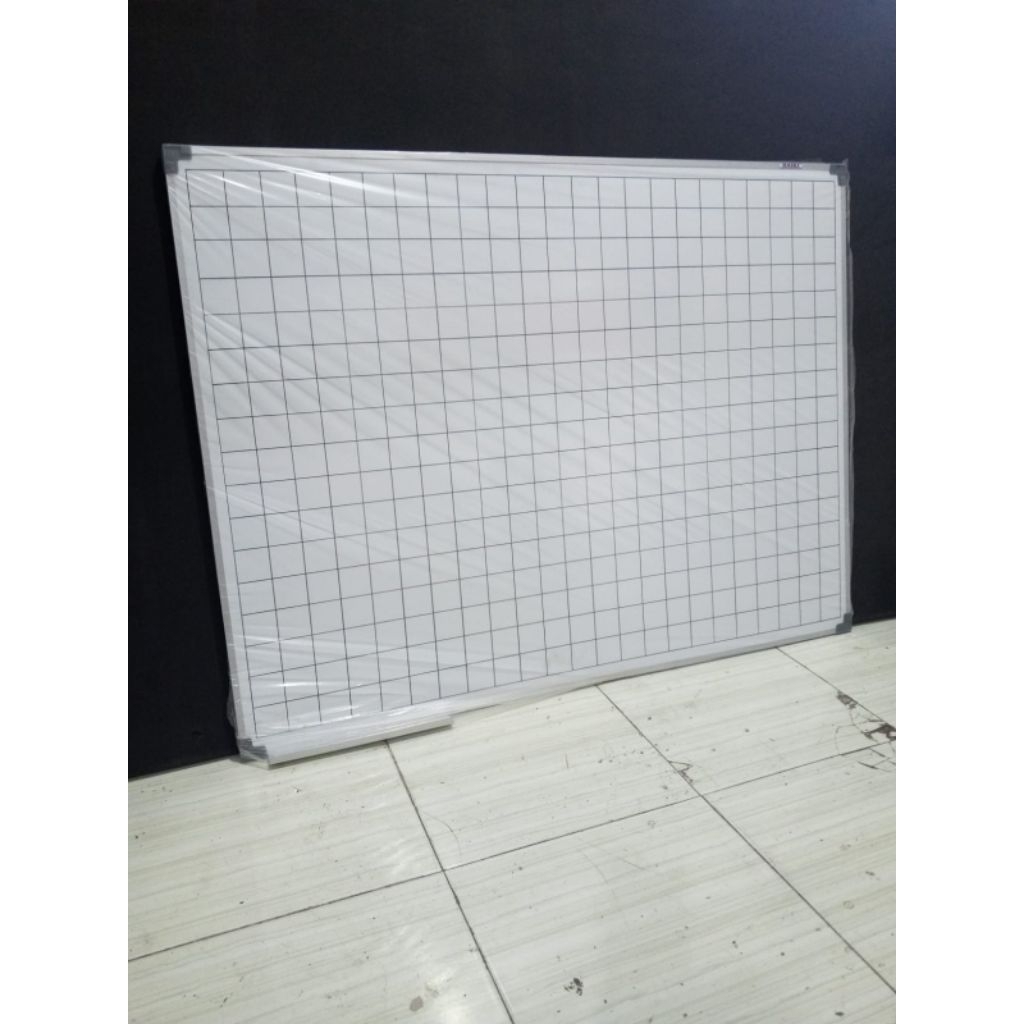 

Papan tulis DAIKI geometri / garis kotak kotak Magnetic Uk 90x180 Cm